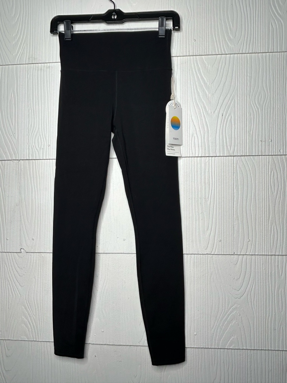 Vuori Black Performance Leggings with White Tags